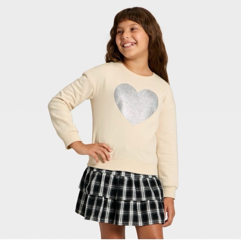 NWT Cat & Jack Girls Fleece Glitter Heart Graphic Sweatshirt- Cream XS